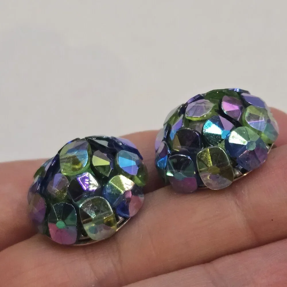 Vintage Vogue Aurora Borealis Oil Slick Iridescent Clip On Clusters Earrings